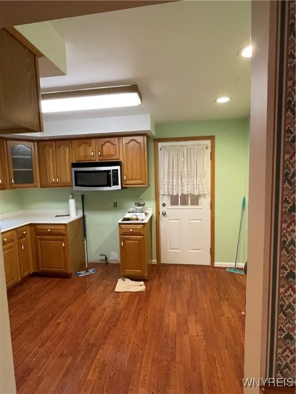28 Westwood Drive, Tonawanda, New York 14150, Tonawanda, New York 14150, 5 Bedrooms Bedrooms, 9 Rooms Rooms,2 BathroomsBathrooms,Residential,For Sale,28 Westwood Drive, Tonawanda, New York 14150,0,B1650021