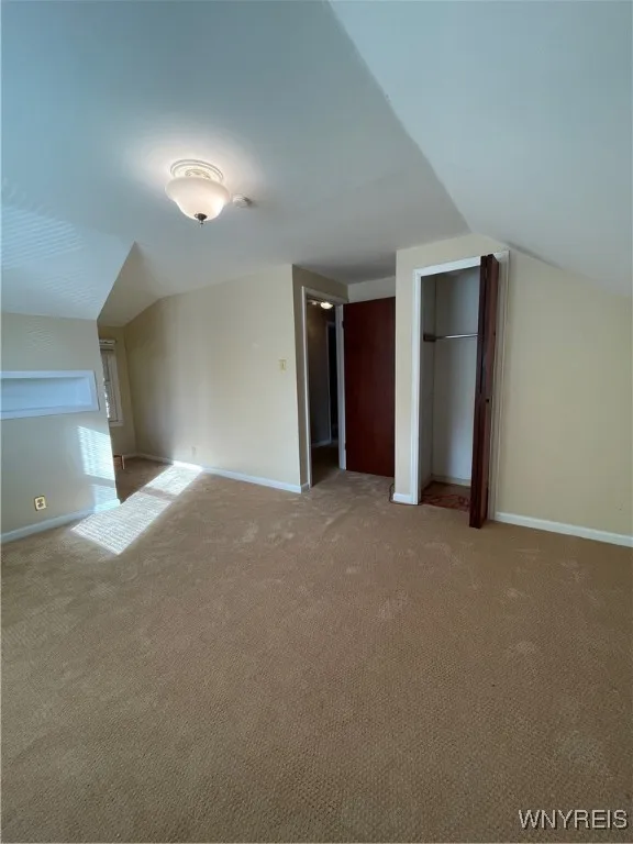 28 Westwood Drive, Tonawanda, New York 14150, Tonawanda, New York 14150, 5 Bedrooms Bedrooms, 9 Rooms Rooms,2 BathroomsBathrooms,Residential,For Sale,28 Westwood Drive, Tonawanda, New York 14150,0,B1650021
