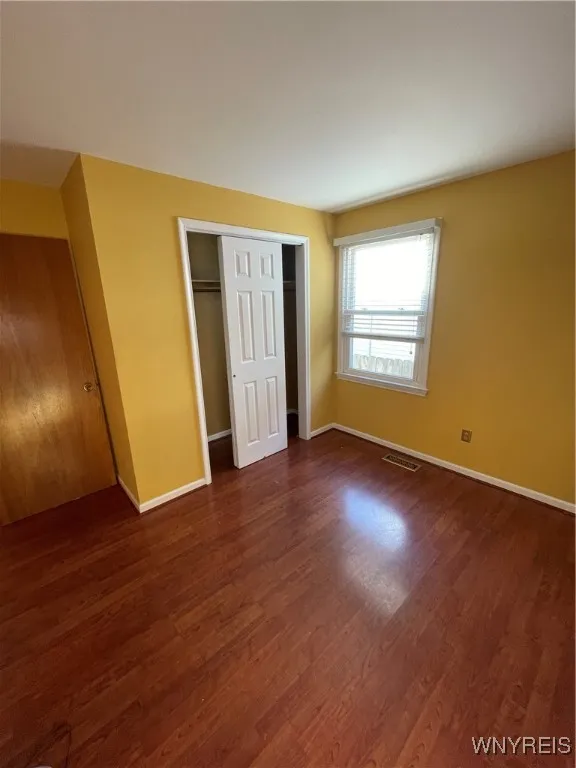 28 Westwood Drive, Tonawanda, New York 14150, Tonawanda, New York 14150, 5 Bedrooms Bedrooms, 9 Rooms Rooms,2 BathroomsBathrooms,Residential,For Sale,28 Westwood Drive, Tonawanda, New York 14150,0,B1650021