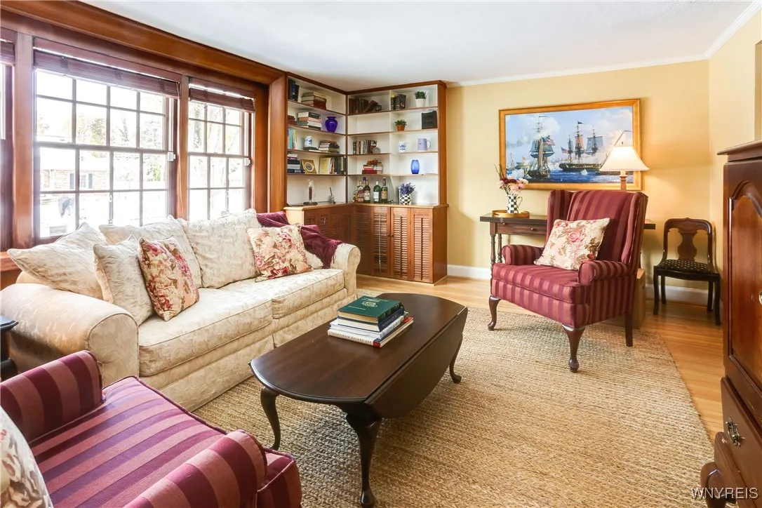 112 Walton Drive, Amherst, New York 14226, Amherst, New York 14226, 3 Bedrooms Bedrooms, 9 Rooms Rooms,3 BathroomsBathrooms,Residential,For Sale,112 Walton Drive, Amherst, New York 14226,0,B1650572