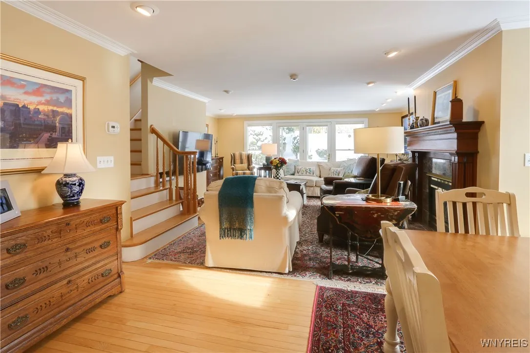 112 Walton Drive, Amherst, New York 14226, Amherst, New York 14226, 3 Bedrooms Bedrooms, 9 Rooms Rooms,3 BathroomsBathrooms,Residential,For Sale,112 Walton Drive, Amherst, New York 14226,0,B1650572