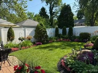 112 Walton Drive, Amherst, New York 14226, Amherst, New York 14226, 3 Bedrooms Bedrooms, 9 Rooms Rooms,3 BathroomsBathrooms,Residential,For Sale,112 Walton Drive, Amherst, New York 14226,0,B1650572