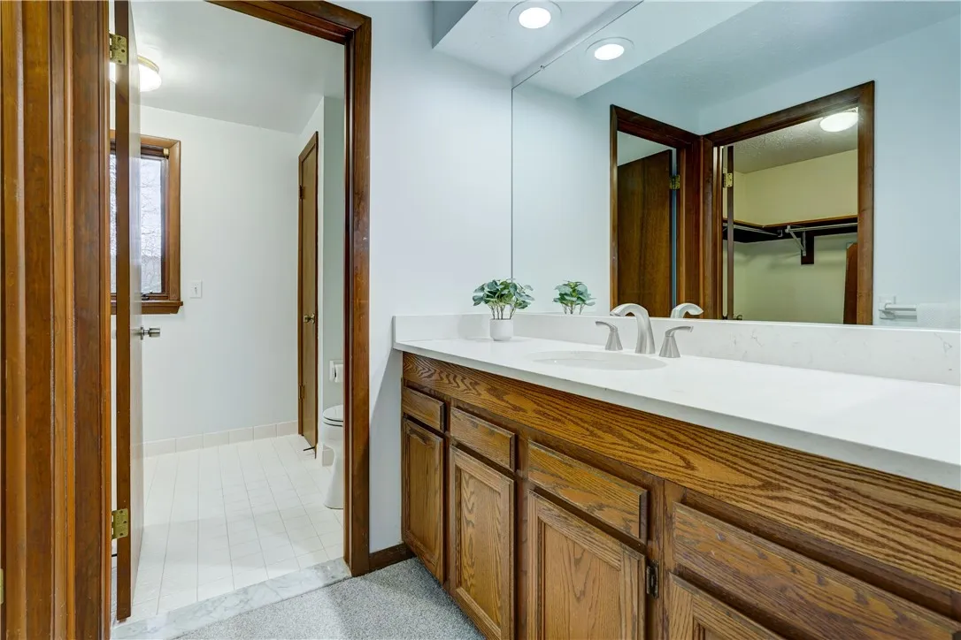 15 White Briar, Pittsford, New York 14534, Pittsford, New York 14534, 4 Bedrooms Bedrooms, 9 Rooms Rooms,2 BathroomsBathrooms,Residential,For Sale,15 White Briar, Pittsford, New York 14534,0,R1650460