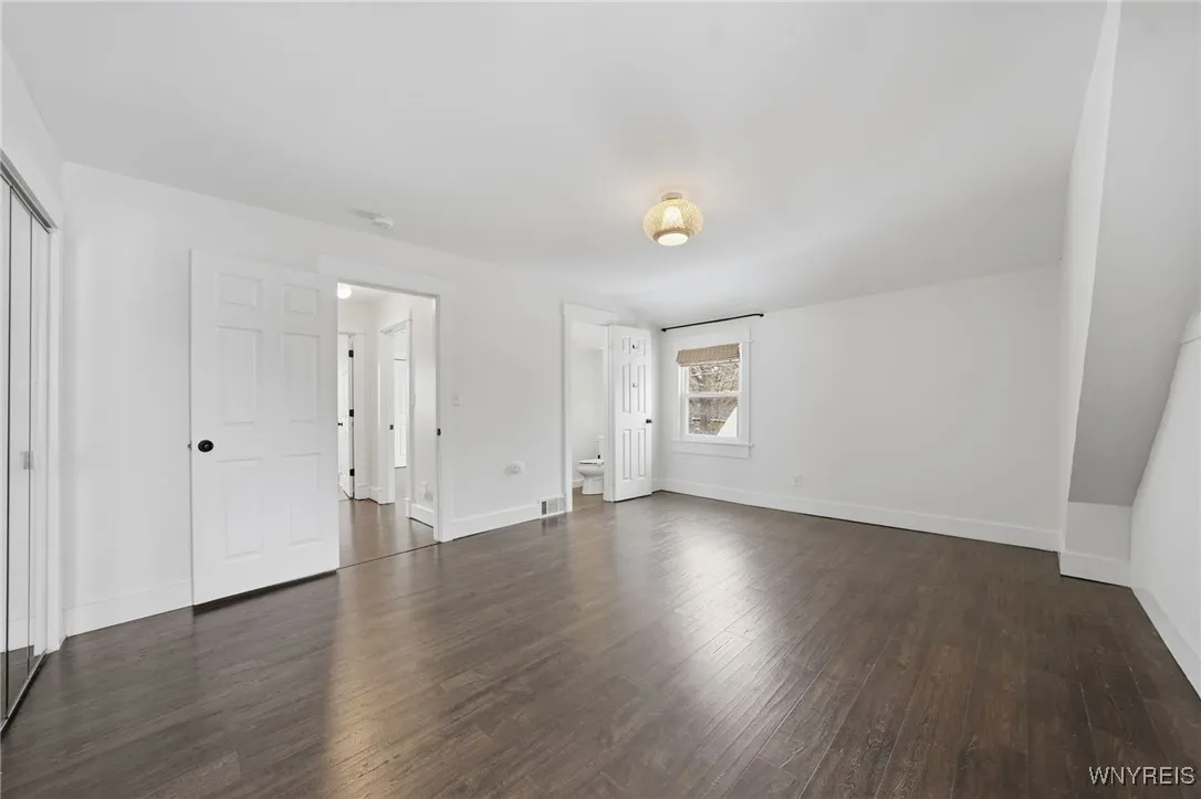 4316 Clinton Street, West Seneca, New York 14224, West Seneca, New York 14224, 3 Bedrooms Bedrooms, 8 Rooms Rooms,1 BathroomBathrooms,Residential Lease,For Rent,4316 Clinton Street, West Seneca, New York 14224,0,B1649321