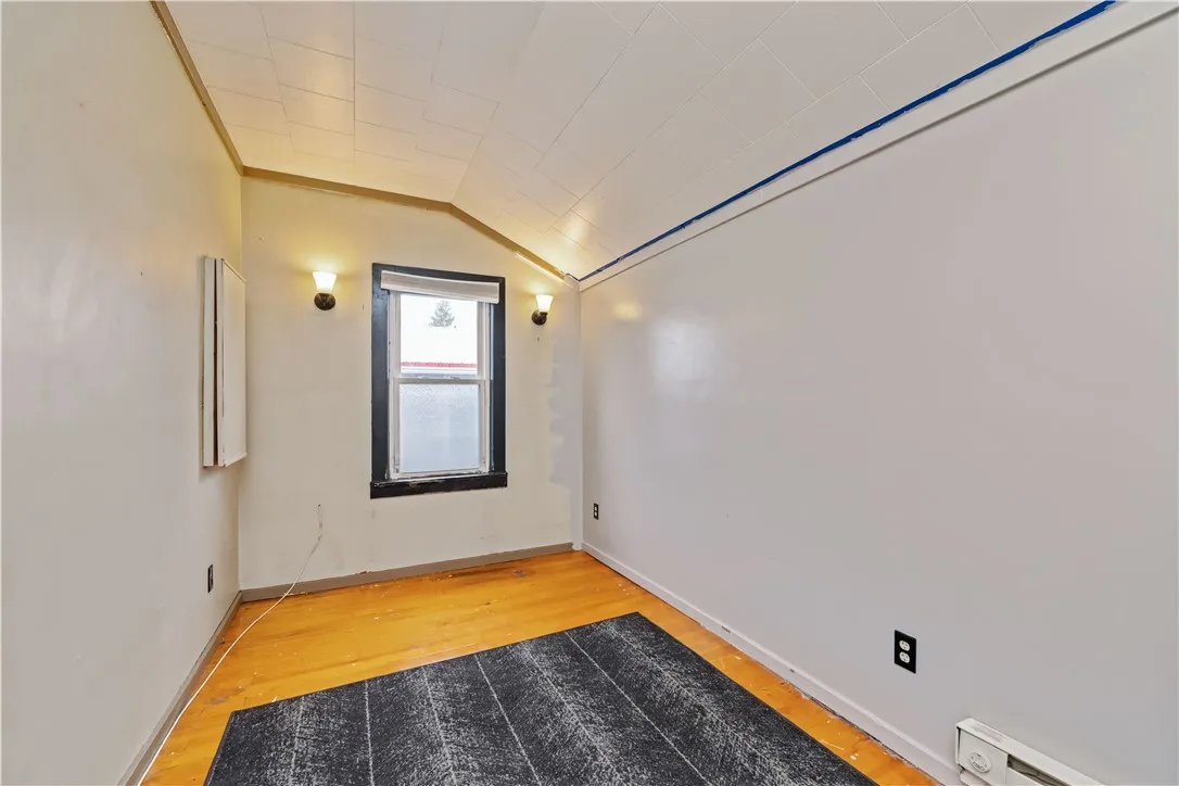 6056 Ely Avenue, Livonia, New York 14487, Livonia, New York 14487, 3 Bedrooms Bedrooms, 6 Rooms Rooms,1 BathroomBathrooms,Residential,For Sale,6056 Ely Avenue, Livonia, New York 14487,0,R1650393