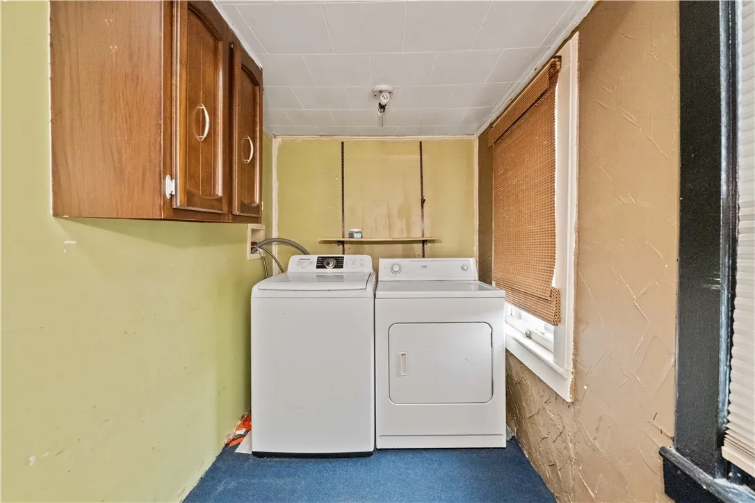 6056 Ely Avenue, Livonia, New York 14487, Livonia, New York 14487, 3 Bedrooms Bedrooms, 6 Rooms Rooms,1 BathroomBathrooms,Residential,For Sale,6056 Ely Avenue, Livonia, New York 14487,0,R1650393