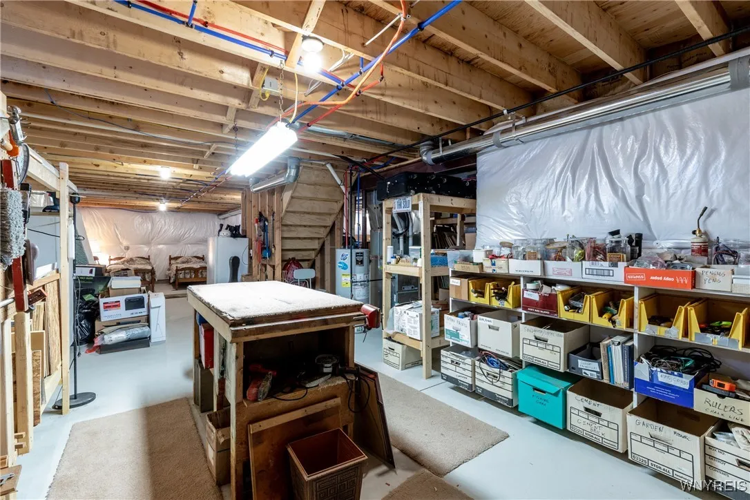 22 Country Club Lane, Grand Island, New York 14072, Grand Island, New York 14072, 3 Bedrooms Bedrooms, 6 Rooms Rooms,2 BathroomsBathrooms,Residential,For Sale,22 Country Club Lane, Grand Island, New York 14072,0,B1647494