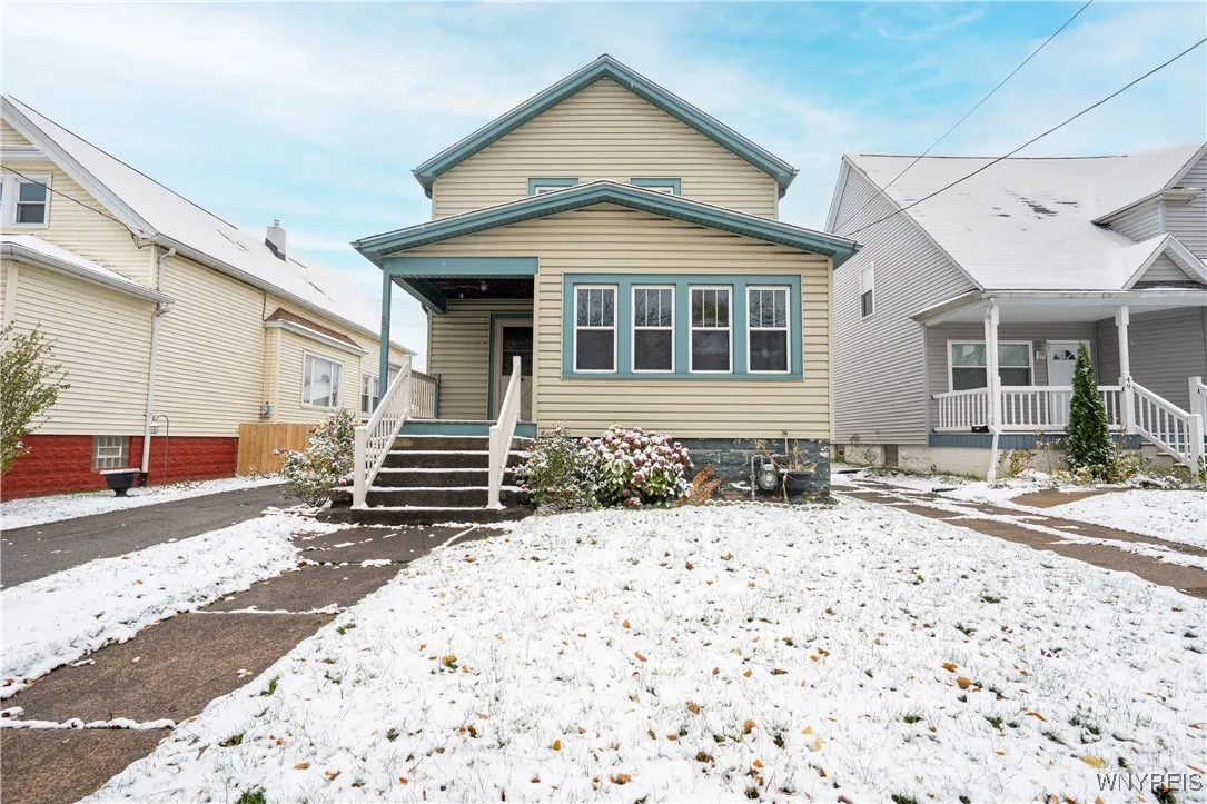 53 Choate Avenue, Buffalo, New York 14220, Buffalo, New York 14220, 3 Bedrooms Bedrooms, 6 Rooms Rooms,1 BathroomBathrooms,Residential,For Sale,53 Choate Avenue, Buffalo, New York 14220,0,B1650513