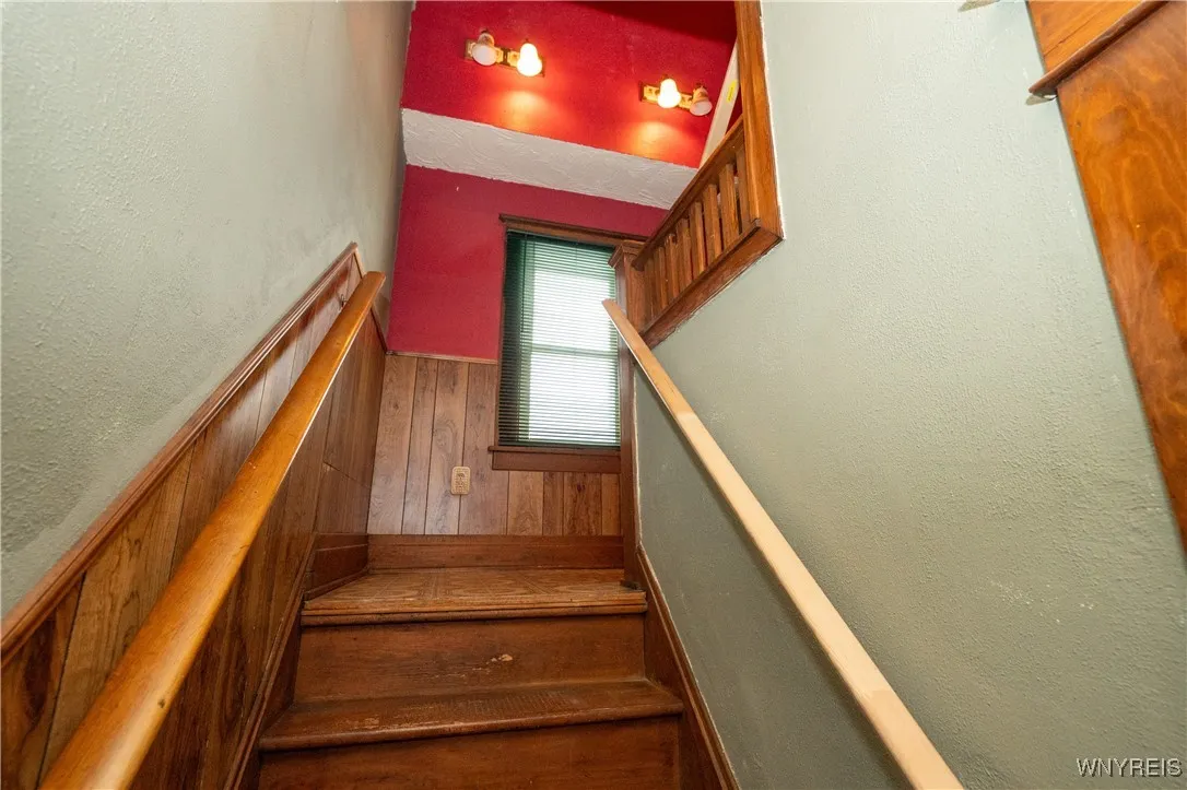 53 Choate Avenue, Buffalo, New York 14220, Buffalo, New York 14220, 3 Bedrooms Bedrooms, 6 Rooms Rooms,1 BathroomBathrooms,Residential,For Sale,53 Choate Avenue, Buffalo, New York 14220,0,B1650513