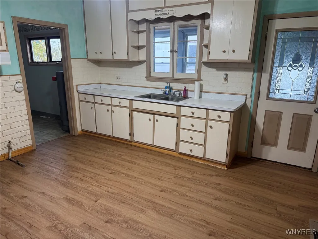 143 Weiss Street, Buffalo, New York 14206, Buffalo, New York 14206, 3 Bedrooms Bedrooms, 8 Rooms Rooms,1 BathroomBathrooms,Residential,For Sale,143 Weiss Street, Buffalo, New York 14206,0,B1650564