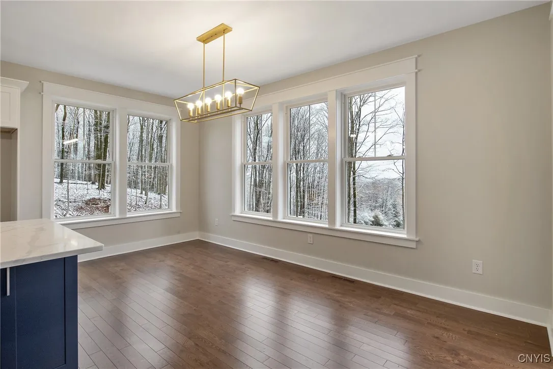 112 Topaz, Camillus, New York 13219, Camillus, New York 13219, 4 Bedrooms Bedrooms, 11 Rooms Rooms,2 BathroomsBathrooms,Residential,For Sale,112 Topaz, Camillus, New York 13219,0,S1650534