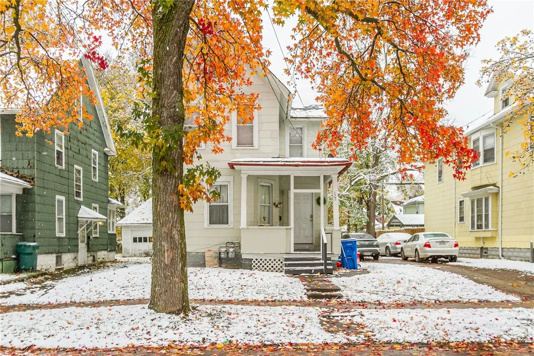 128 Cameron St, Rochester, New York 14606, Rochester, New York 14606, 5 Bedrooms Bedrooms, ,2 BathroomsBathrooms,Residential,For Sale,128 Cameron St, Rochester, New York 14606,0,R1650554