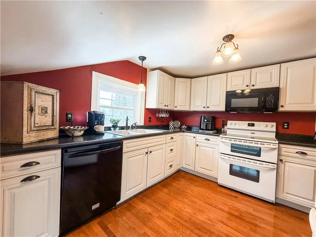 5003 State Route 34, Fleming, New York 13021, Fleming, New York 13021, 3 Bedrooms Bedrooms, 7 Rooms Rooms,1 BathroomBathrooms,Residential,For Sale,5003 State Route 34, Fleming, New York 13021,0,R1650341