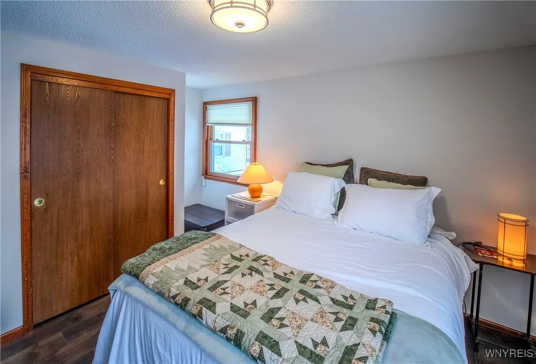 75 Lindhurst Drive, Lockport City, New York 14094, Lockport City, New York 14094, 3 Bedrooms Bedrooms, 8 Rooms Rooms,2 BathroomsBathrooms,Residential,For Sale,75 Lindhurst Drive, Lockport City, New York 14094,0,B1650280