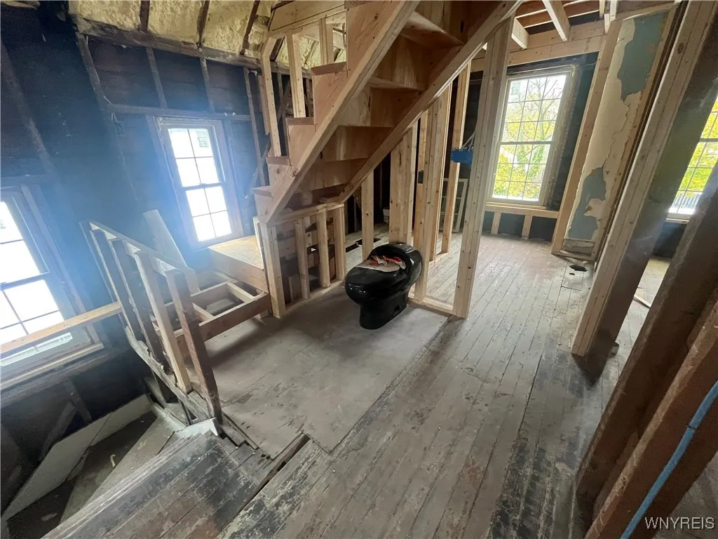 2936 Mckoon Avenue, Niagara Falls, New York 14305, Niagara Falls, New York 14305, 3 Bedrooms Bedrooms, 6 Rooms Rooms,Residential,For Sale,2936 Mckoon Avenue, Niagara Falls, New York 14305,0,B1650615