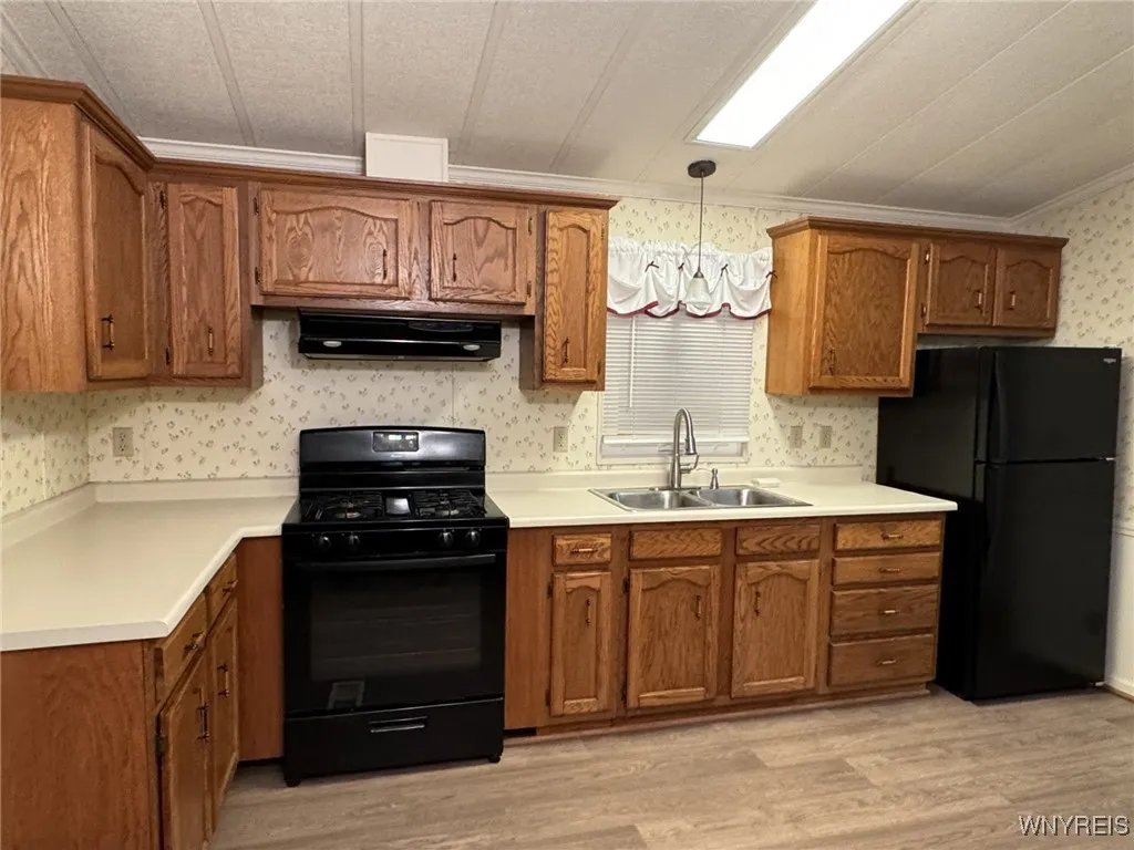 306 Dogwood Drive, Lockport Town, New York 14094, Lockport Town, New York 14094, 2 Bedrooms Bedrooms, 6 Rooms Rooms,2 BathroomsBathrooms,Residential,For Sale,306 Dogwood Drive, Lockport Town, New York 14094,0,B1650454