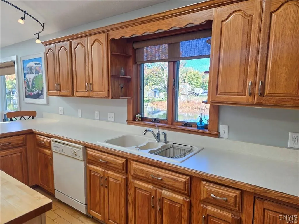 1001 Birch Lane, Vienna, New York 13157, Vienna, New York 13157, 4 Bedrooms Bedrooms, 11 Rooms Rooms,2 BathroomsBathrooms,Residential,For Sale,1001 Birch Lane, Vienna, New York 13157,0,S1650339