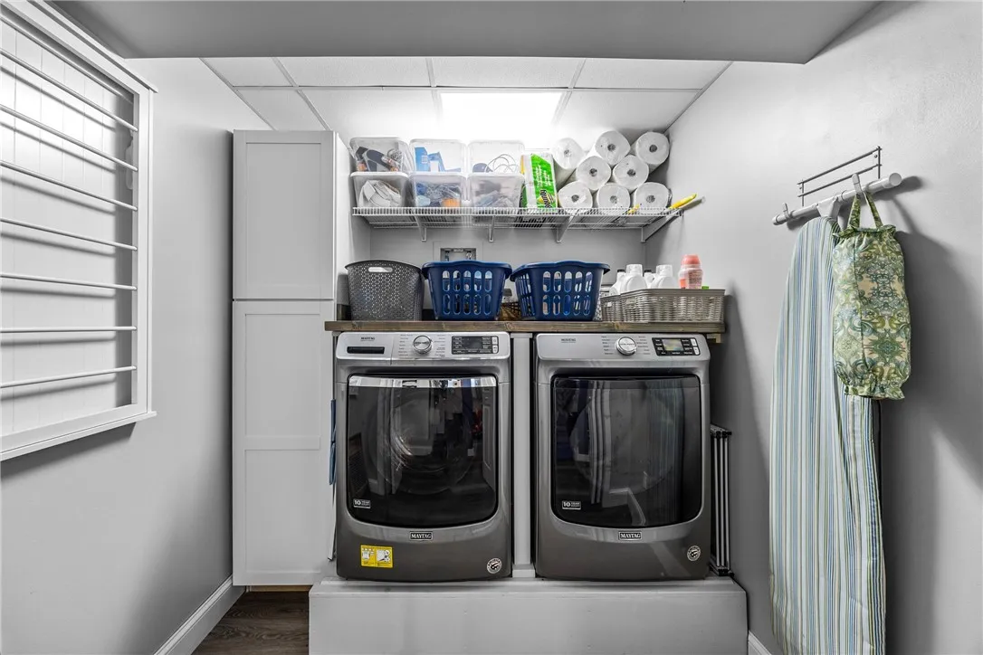 1301 Martin Road, Henrietta, New York 14586, Henrietta, New York 14586, 3 Bedrooms Bedrooms, 13 Rooms Rooms,2 BathroomsBathrooms,Residential,For Sale,1301 Martin Road, Henrietta, New York 14586,0,R1650623