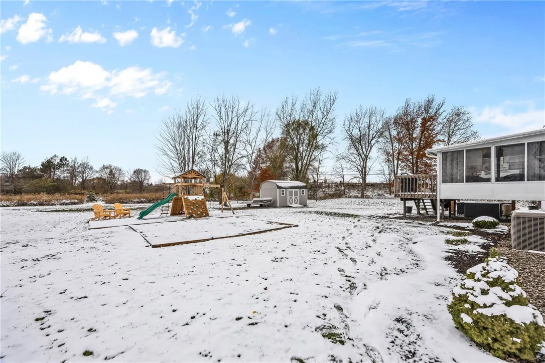 1301 Martin Road, Henrietta, New York 14586, Henrietta, New York 14586, 3 Bedrooms Bedrooms, 13 Rooms Rooms,2 BathroomsBathrooms,Residential,For Sale,1301 Martin Road, Henrietta, New York 14586,0,R1650623