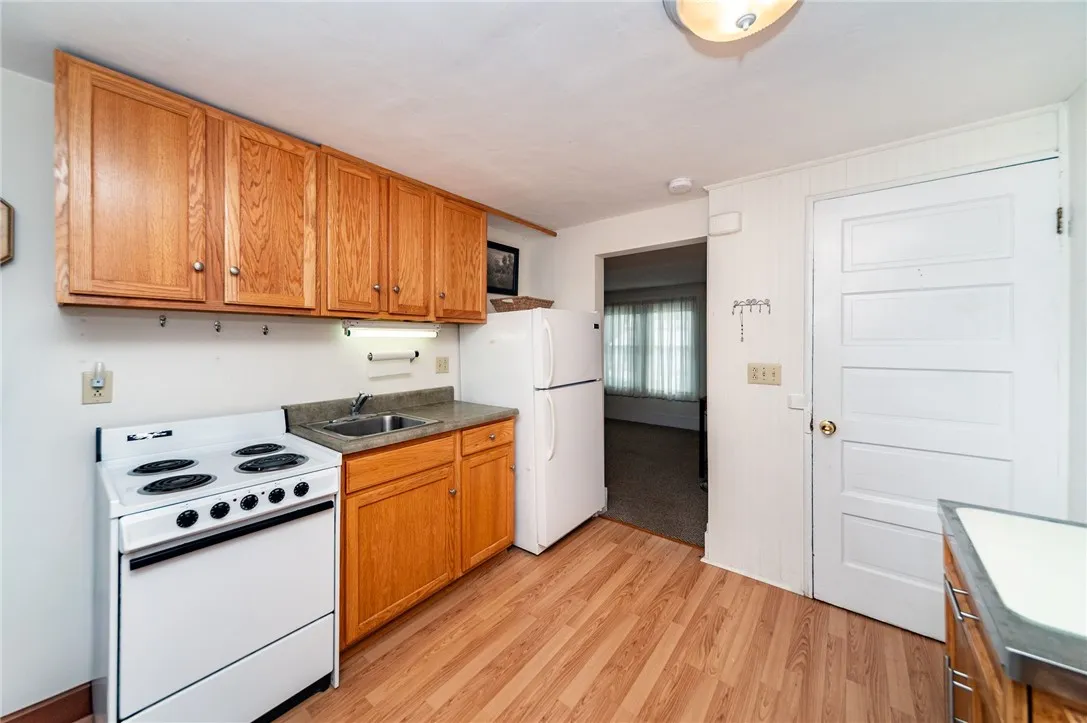 49 Prospect Avenue, Batavia City, New York 14020, Batavia City, New York 14020, 3 Bedrooms Bedrooms, ,2 BathroomsBathrooms,Residential,For Sale,49 Prospect Avenue, Batavia City, New York 14020,0,R1650152