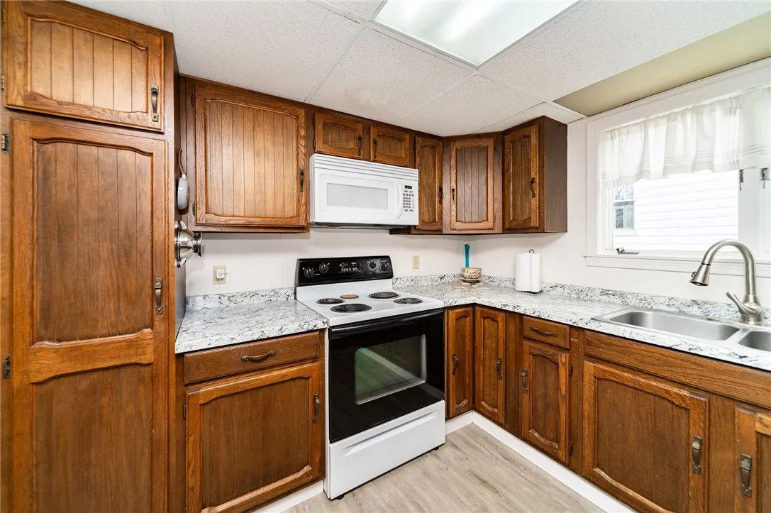 49 Prospect Avenue, Batavia City, New York 14020, Batavia City, New York 14020, 3 Bedrooms Bedrooms, ,2 BathroomsBathrooms,Residential,For Sale,49 Prospect Avenue, Batavia City, New York 14020,0,R1650152