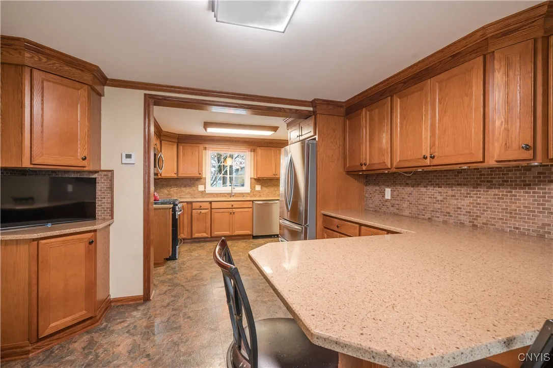 4976 Surrey Lane, Clay, New York 13088, Clay, New York 13088, 4 Bedrooms Bedrooms, 11 Rooms Rooms,2 BathroomsBathrooms,Residential,For Sale,4976 Surrey Lane, Clay, New York 13088,0,S1649468