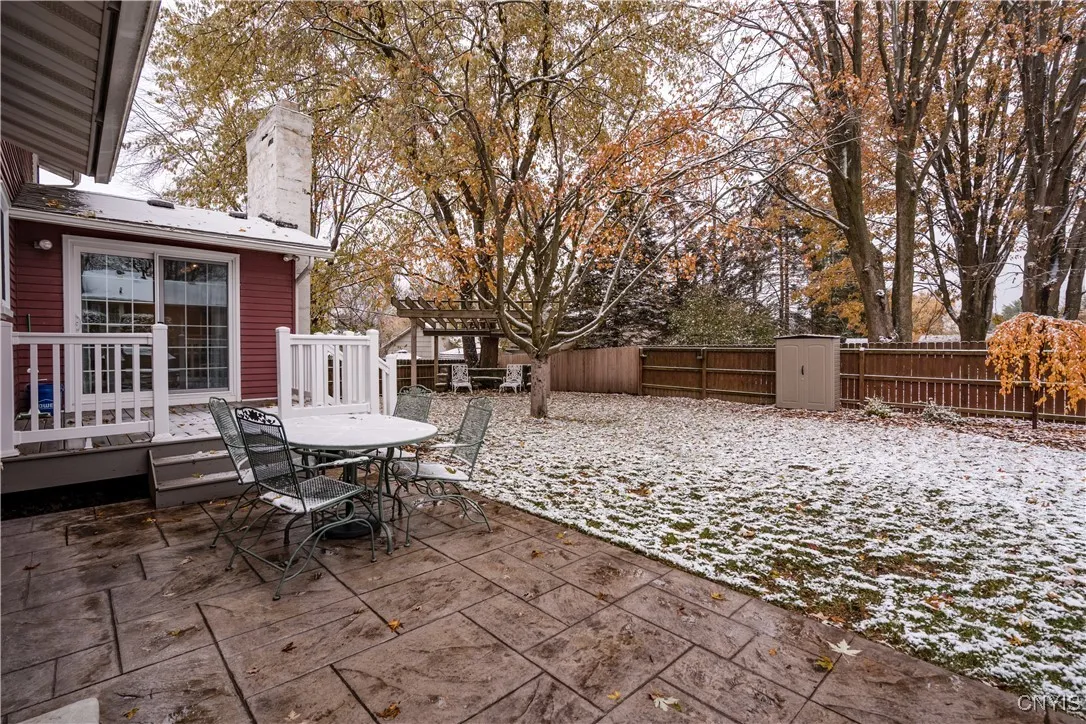 4976 Surrey Lane, Clay, New York 13088, Clay, New York 13088, 4 Bedrooms Bedrooms, 11 Rooms Rooms,2 BathroomsBathrooms,Residential,For Sale,4976 Surrey Lane, Clay, New York 13088,0,S1649468