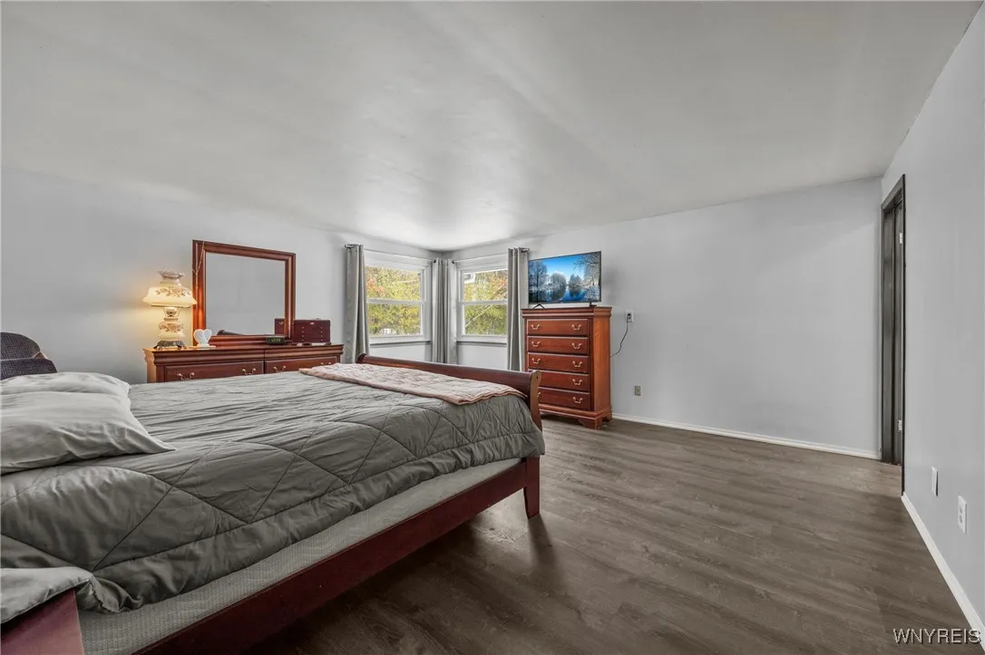 4037 Calkins Road, Lewiston, New York 14174, Lewiston, New York 14174, 3 Bedrooms Bedrooms, 6 Rooms Rooms,2 BathroomsBathrooms,Residential,For Sale,4037 Calkins Road, Lewiston, New York 14174,0,B1649971