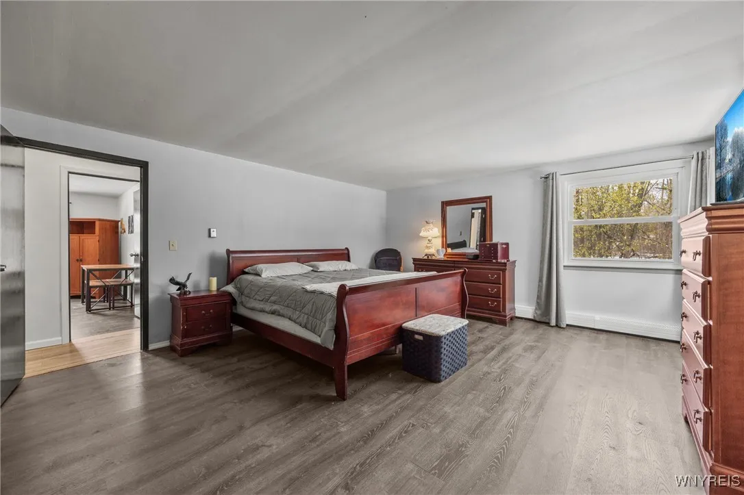 4037 Calkins Road, Lewiston, New York 14174, Lewiston, New York 14174, 3 Bedrooms Bedrooms, 6 Rooms Rooms,2 BathroomsBathrooms,Residential,For Sale,4037 Calkins Road, Lewiston, New York 14174,0,B1649971