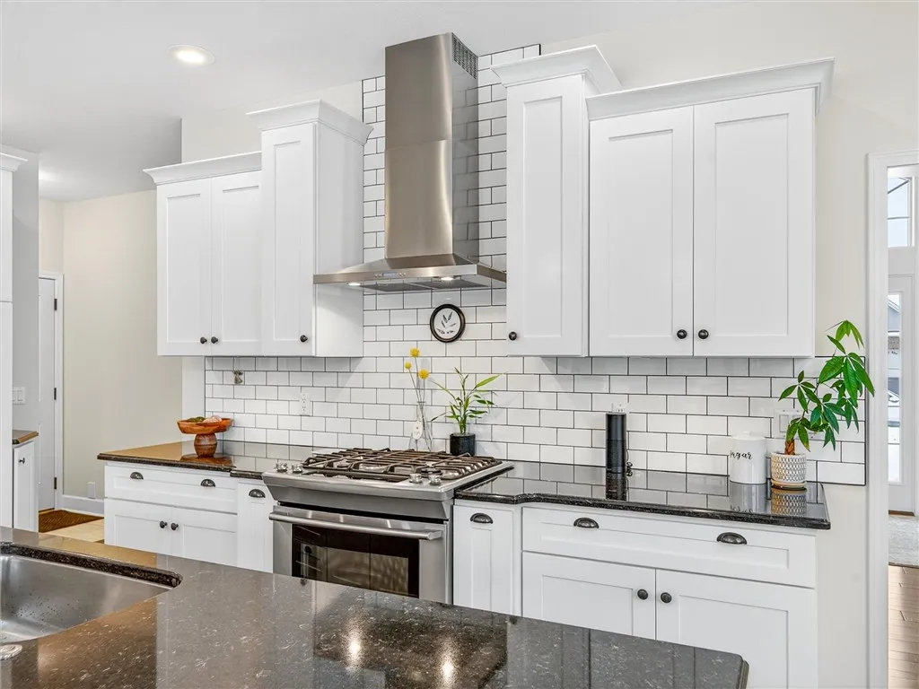 Custom Chefs Kitchen w/Large Center Island and Cambria Quartz Counters