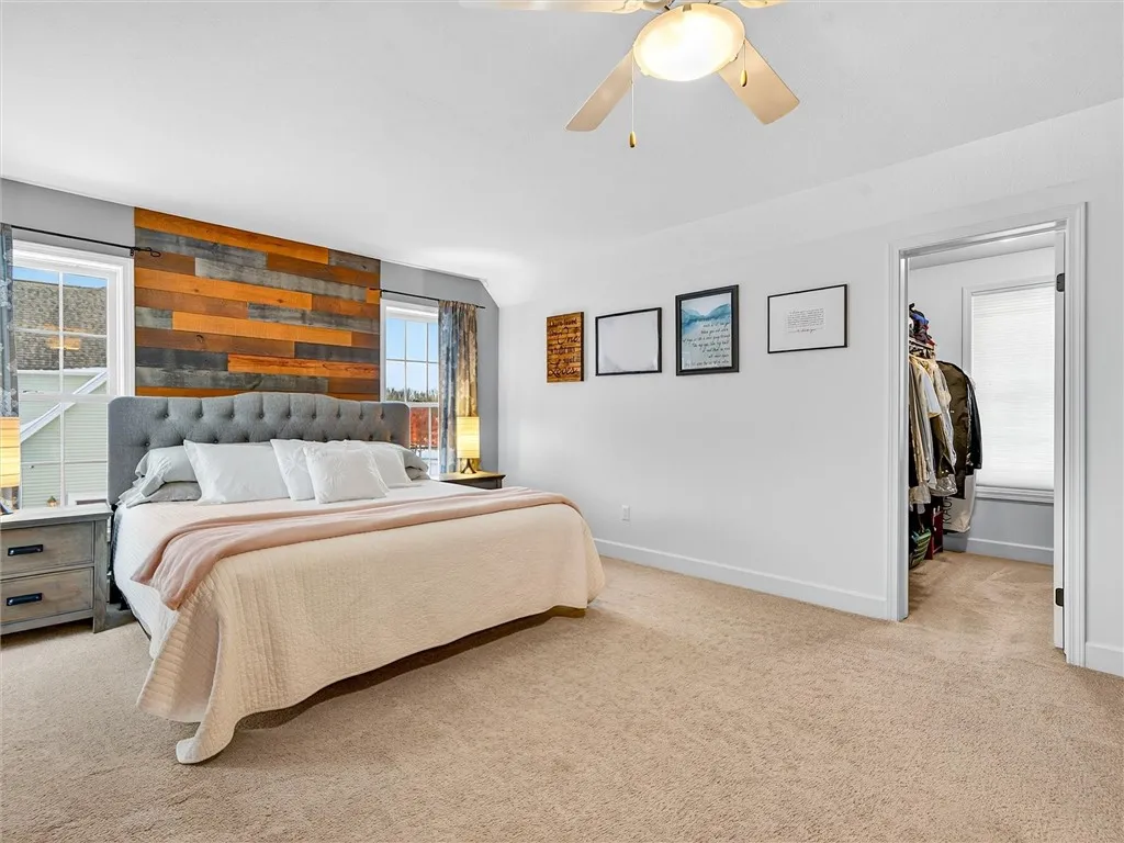 Primary BdRm w/2 Walk-in Closets and En-suite