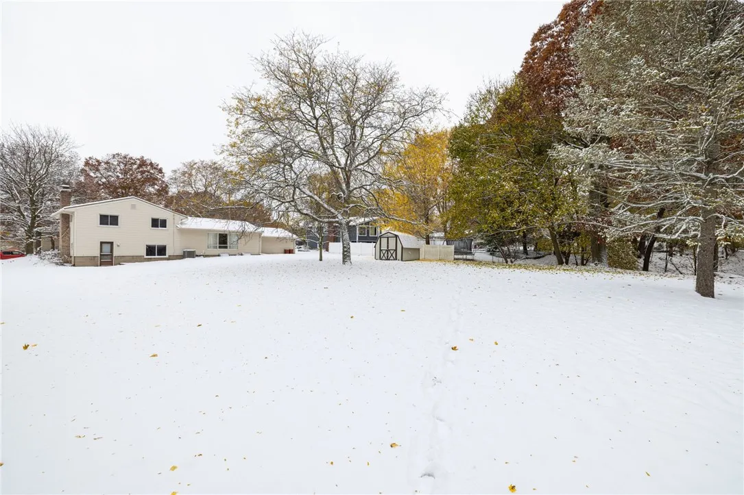 254 Parkview Drive, Penfield, New York 14625, Penfield, New York 14625, 4 Bedrooms Bedrooms, 7 Rooms Rooms,2 BathroomsBathrooms,Residential,For Sale,254 Parkview Drive, Penfield, New York 14625,0,R1650361