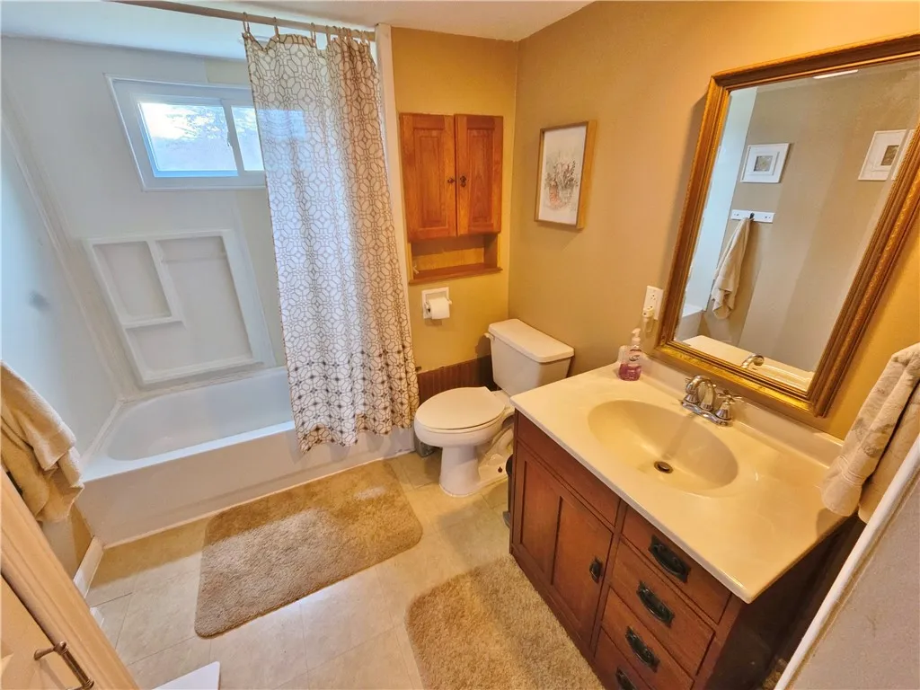 2574 Guyanoga Road, Jerusalem, New York 14527, Jerusalem, New York 14527, 2 Bedrooms Bedrooms, 5 Rooms Rooms,1 BathroomBathrooms,Residential,For Sale,2574 Guyanoga Road, Jerusalem, New York 14527,0,R1649731