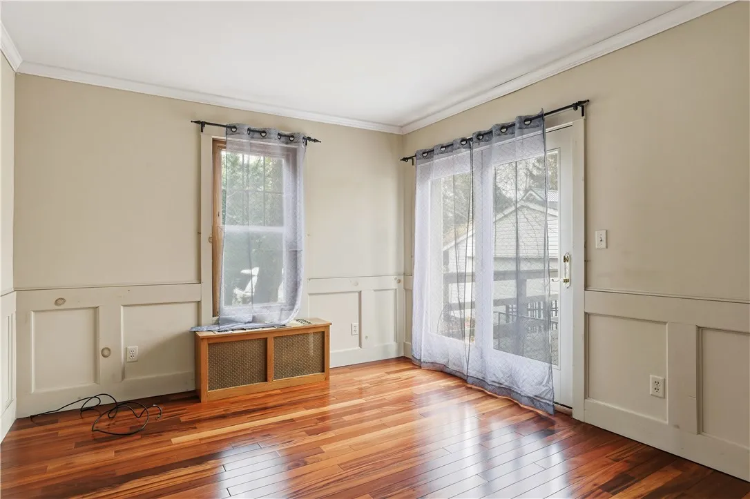 1419 West Water Street, Elmira, New York 14905, Elmira, New York 14905, 4 Bedrooms Bedrooms, 13 Rooms Rooms,2 BathroomsBathrooms,Residential,For Sale,1419 West Water Street, Elmira, New York 14905,0,R1647840