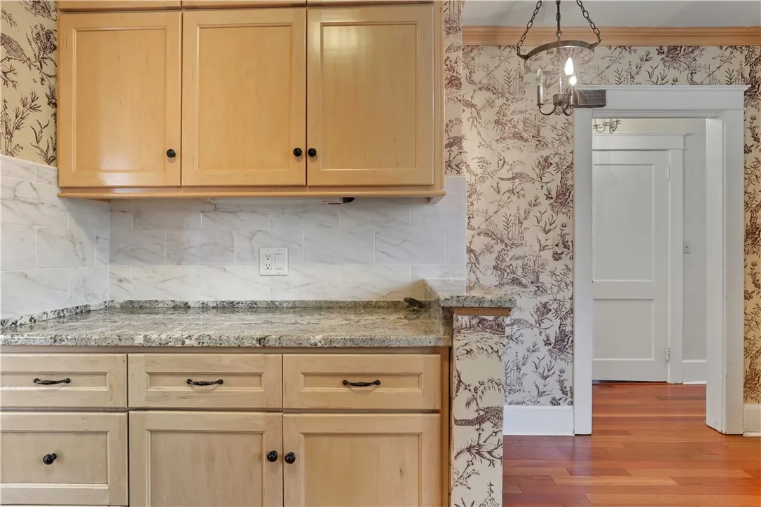 1419 West Water Street, Elmira, New York 14905, Elmira, New York 14905, 4 Bedrooms Bedrooms, 13 Rooms Rooms,2 BathroomsBathrooms,Residential,For Sale,1419 West Water Street, Elmira, New York 14905,0,R1647840