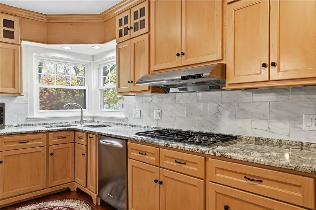 1419 West Water Street, Elmira, New York 14905, Elmira, New York 14905, 4 Bedrooms Bedrooms, 13 Rooms Rooms,2 BathroomsBathrooms,Residential,For Sale,1419 West Water Street, Elmira, New York 14905,0,R1647840