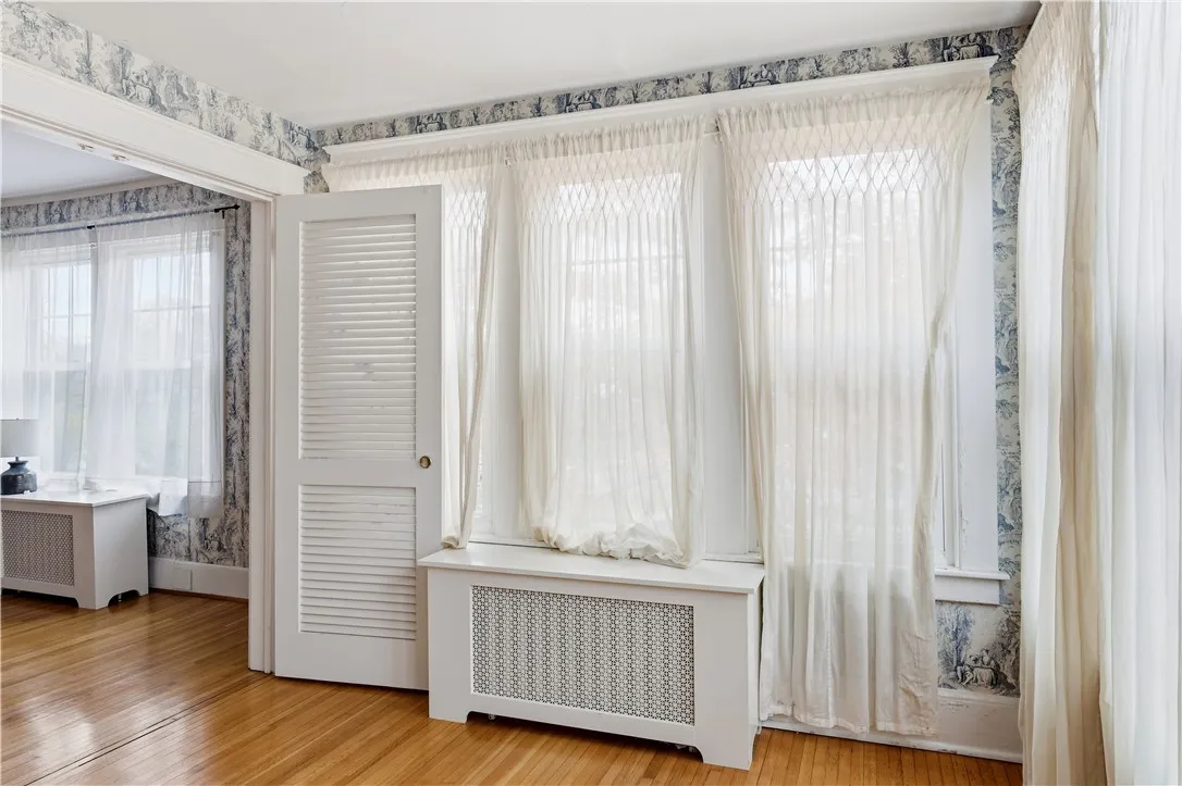 1419 West Water Street, Elmira, New York 14905, Elmira, New York 14905, 4 Bedrooms Bedrooms, 13 Rooms Rooms,2 BathroomsBathrooms,Residential,For Sale,1419 West Water Street, Elmira, New York 14905,0,R1647840