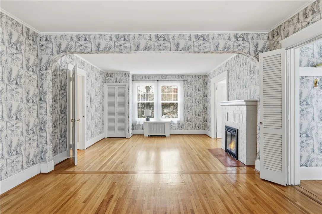 1419 West Water Street, Elmira, New York 14905, Elmira, New York 14905, 4 Bedrooms Bedrooms, 13 Rooms Rooms,2 BathroomsBathrooms,Residential,For Sale,1419 West Water Street, Elmira, New York 14905,0,R1647840