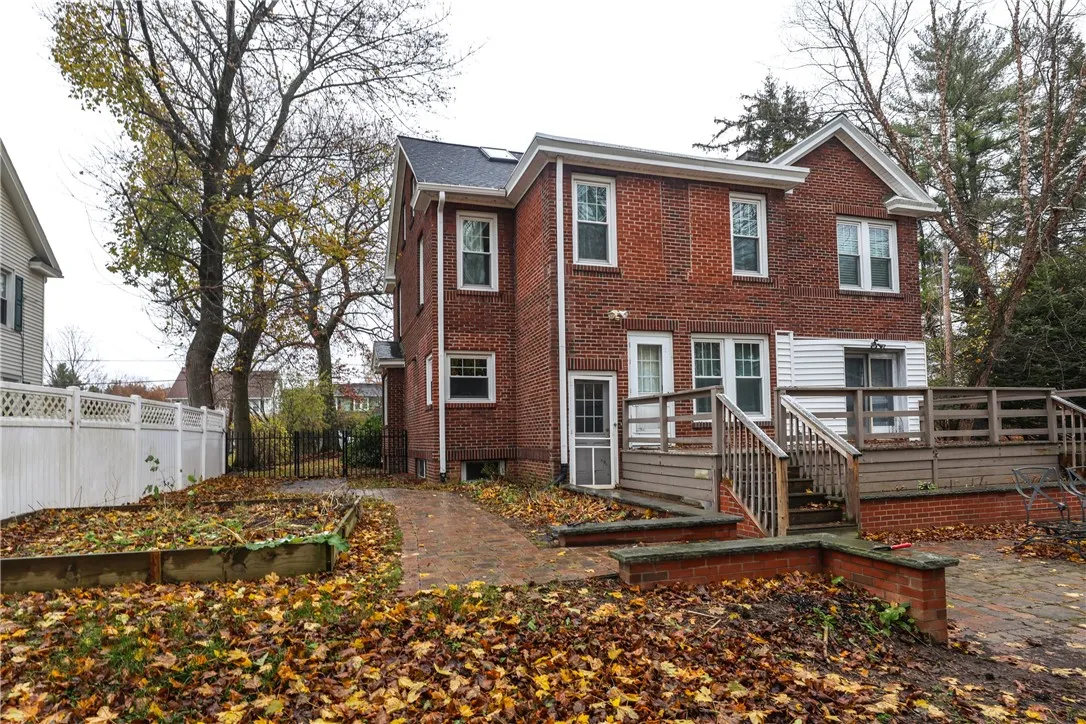 1419 West Water Street, Elmira, New York 14905, Elmira, New York 14905, 4 Bedrooms Bedrooms, 13 Rooms Rooms,2 BathroomsBathrooms,Residential,For Sale,1419 West Water Street, Elmira, New York 14905,0,R1647840