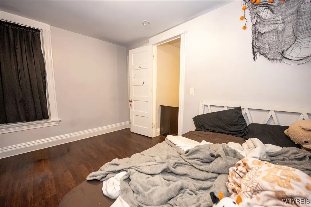 1094 Elmwood Avenue, Buffalo, New York 14222, Buffalo, New York 14222, 10 Bedrooms Bedrooms, ,4 BathroomsBathrooms,Residential,For Sale,1094 Elmwood Avenue, Buffalo, New York 14222,0,B1650194