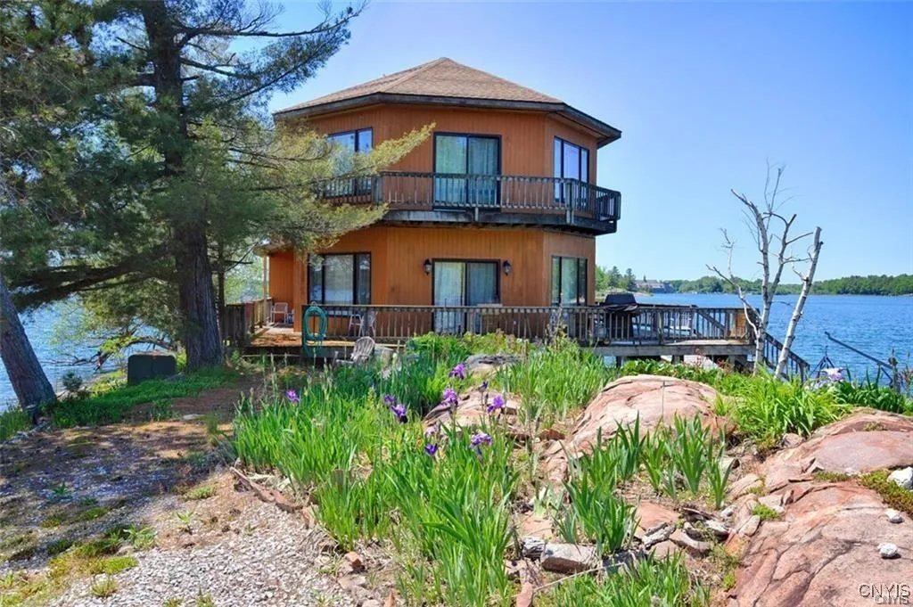 1 St Marys, Alexandria, New York 13607, Alexandria, New York 13607, 4 Bedroom Bedrooms, 8 Room Rooms,2 BathroomBathrooms,Residential,For Sale,1 St Marys, Alexandria, New York 13607,0,S1648820