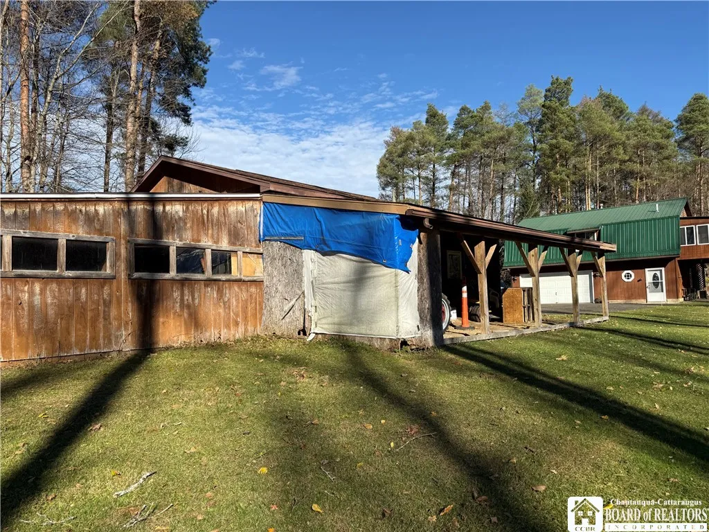 6167 Davis Road, North Harmony, New York 14757, Chautauqua, New York 14757, 3 Bedrooms Bedrooms, 6 Rooms Rooms,2 BathroomsBathrooms,Residential,For Sale,6167 Davis Road, North Harmony, New York 14757,0,R1650224