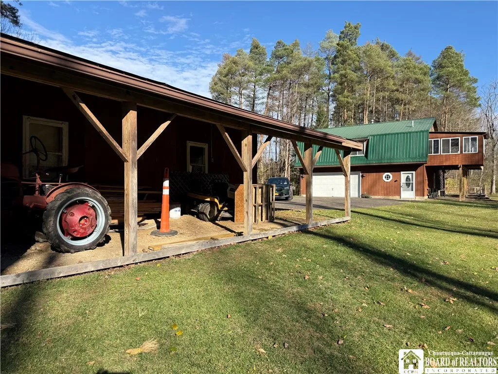 6167 Davis Road, North Harmony, New York 14757, Chautauqua, New York 14757, 3 Bedrooms Bedrooms, 6 Rooms Rooms,2 BathroomsBathrooms,Residential,For Sale,6167 Davis Road, North Harmony, New York 14757,0,R1650224