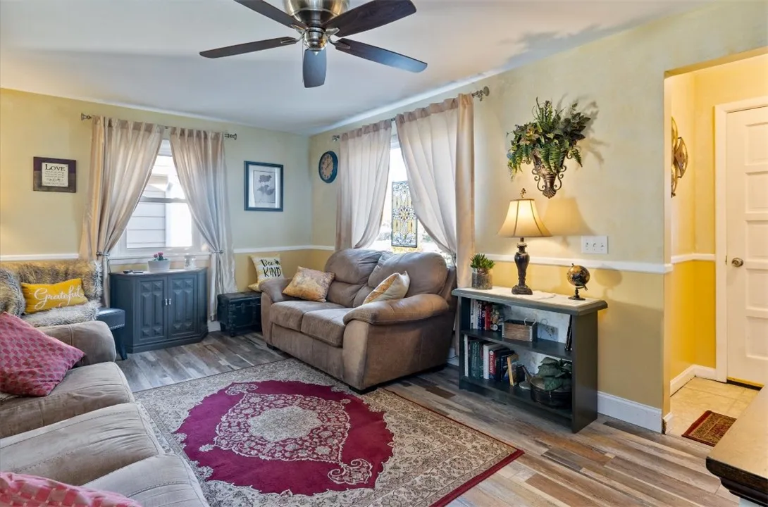 4081 Mount Read Boulevard, Greece, New York 14616, Greece, New York 14616, 3 Bedrooms Bedrooms, 6 Rooms Rooms,1 BathroomBathrooms,Residential,For Sale,4081 Mount Read Boulevard, Greece, New York 14616,0,R1650565