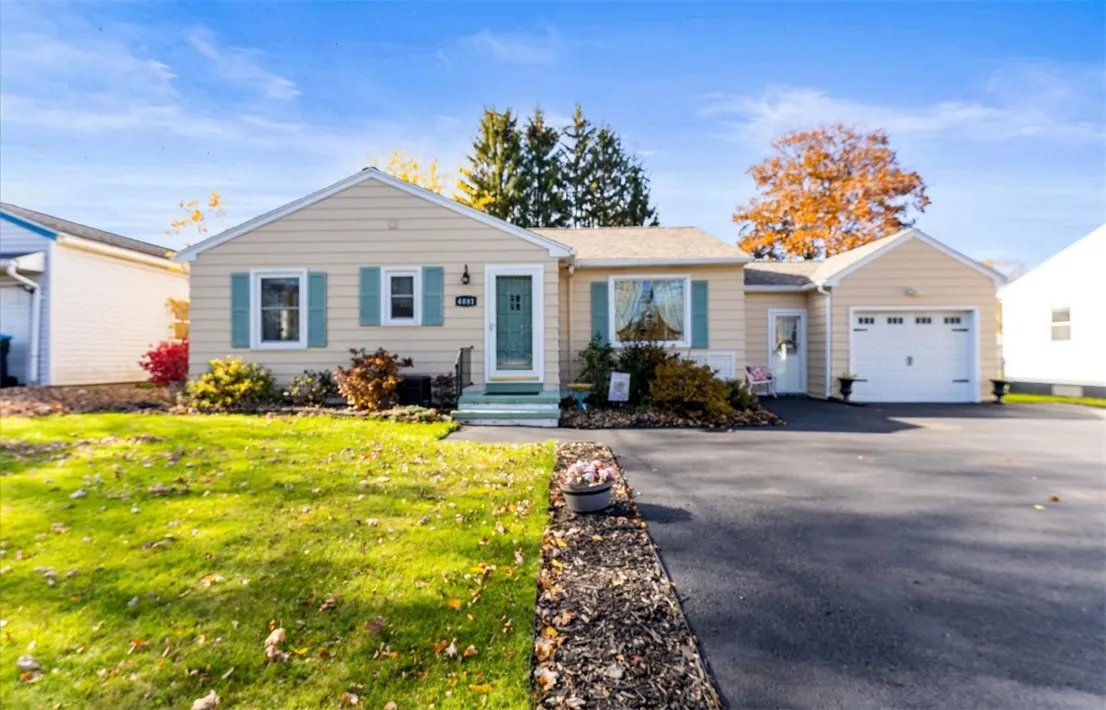 4081 Mount Read Boulevard, Greece, New York 14616, Greece, New York 14616, 3 Bedrooms Bedrooms, 6 Rooms Rooms,1 BathroomBathrooms,Residential,For Sale,4081 Mount Read Boulevard, Greece, New York 14616,0,R1650565