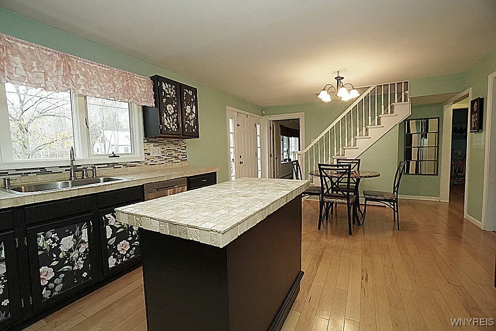 6302 Webster Road, Orchard Park, New York 14127, Orchard Park, New York 14127, 4 Bedrooms Bedrooms, 9 Rooms Rooms,1 BathroomBathrooms,Residential,For Sale,6302 Webster Road, Orchard Park, New York 14127,0,B1650635