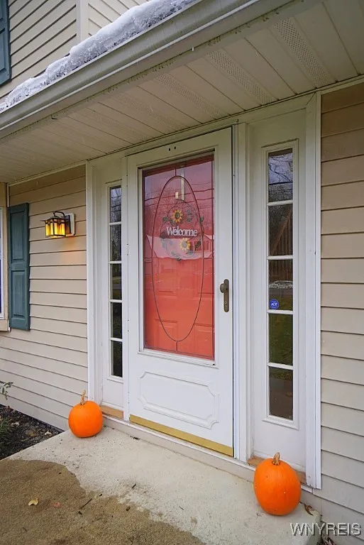 6302 Webster Road, Orchard Park, New York 14127, Orchard Park, New York 14127, 4 Bedrooms Bedrooms, 9 Rooms Rooms,1 BathroomBathrooms,Residential,For Sale,6302 Webster Road, Orchard Park, New York 14127,0,B1650635