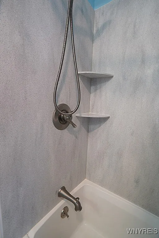 6302 Webster Road, Orchard Park, New York 14127, Orchard Park, New York 14127, 4 Bedrooms Bedrooms, 9 Rooms Rooms,1 BathroomBathrooms,Residential,For Sale,6302 Webster Road, Orchard Park, New York 14127,0,B1650635