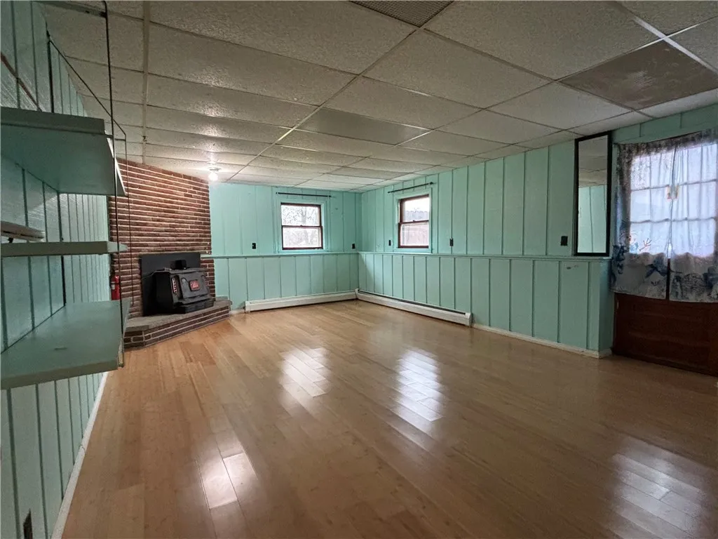 3400 Lake Road North, Clarkson, New York 14420, Clarkson, New York 14420, 3 Bedrooms Bedrooms, 4 Rooms Rooms,1 BathroomBathrooms,Residential,For Sale,3400 Lake Road North, Clarkson, New York 14420,0,R1650417