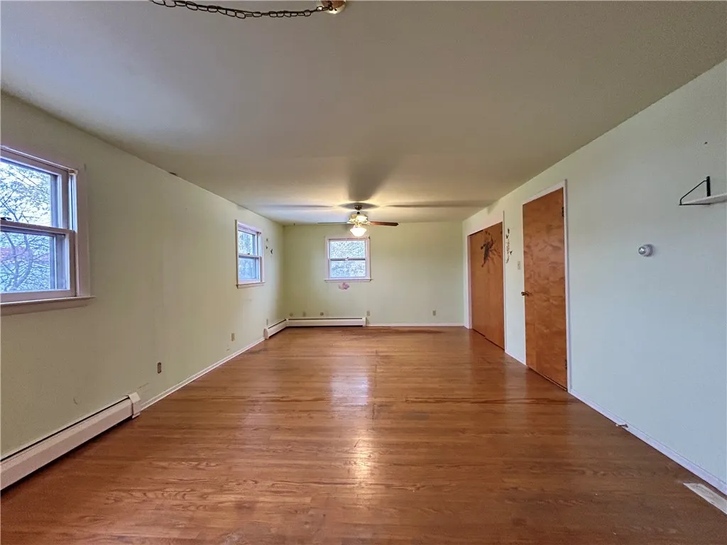 3400 Lake Road North, Clarkson, New York 14420, Clarkson, New York 14420, 3 Bedrooms Bedrooms, 4 Rooms Rooms,1 BathroomBathrooms,Residential,For Sale,3400 Lake Road North, Clarkson, New York 14420,0,R1650417